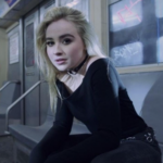 makna-lagu-thumbs-sabrina-carpenter